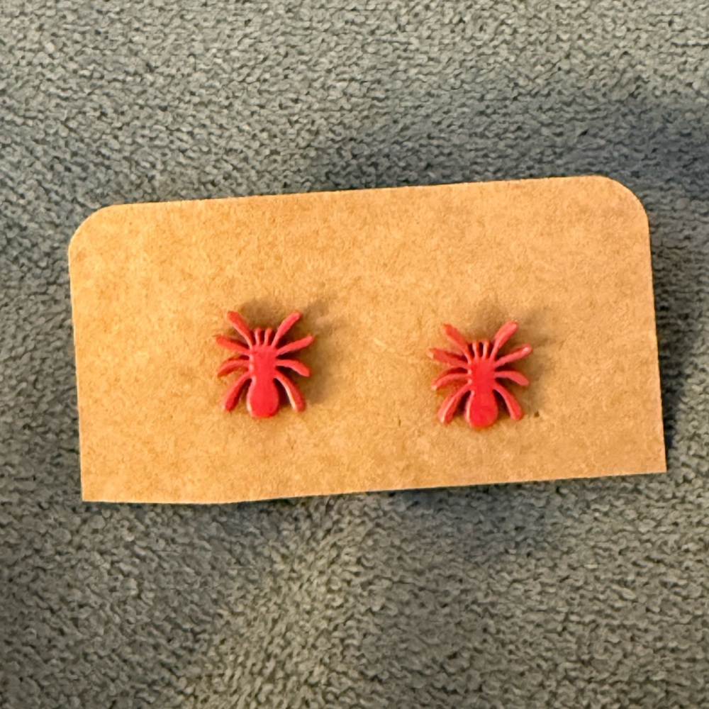 Cute Red Spider Stud Earrings for Women - Picture 7 of 7